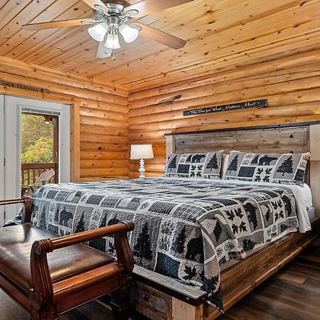 Applewood Manor Villa Pigeon Forge Bagian luar foto
